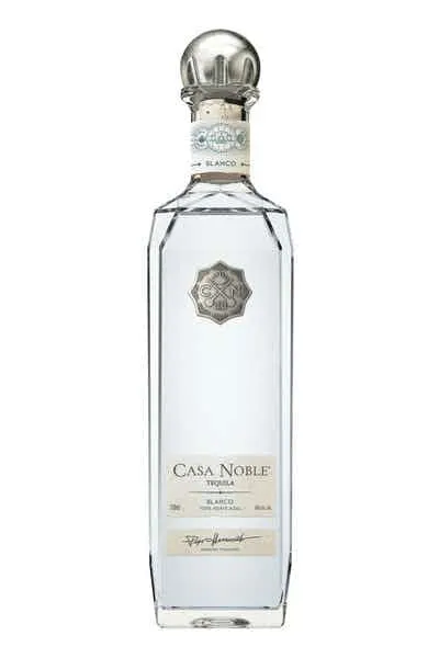 casa-noble-blanco-tequila